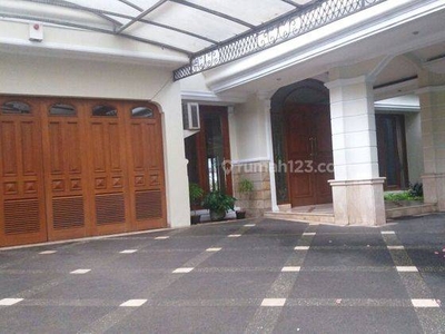 Disewakan Rumah Asri Kemang Timur Dengan Fasilitas Kolam Renang