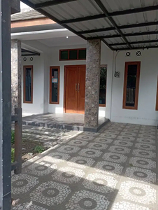 Disewakan Rumah Bagus Utara RS JOGJA YOGYAKARTA (Kode Iklan DR.576) L