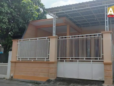 Disewakan Rumah Dukuh Karangan Tengah Surabaya Barat