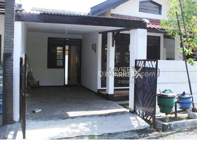 K027 Dijual Atau Disewakan Rumah Semi Furnish di Griyashanta Malang Kota