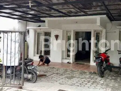 PONDOK CANDRA MINIMALIS SIAP HUNI dk Rungkut asri Medokan ayu Wiguna