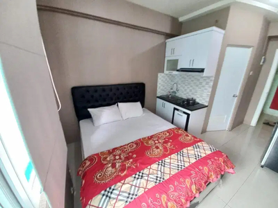 Ready Room Studio Transit Apartemen Green Pramuka