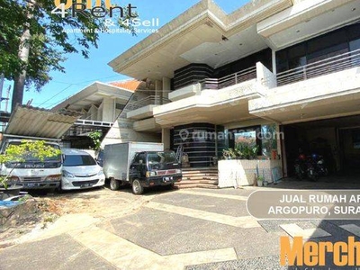 Rumah 2 Lantai Bagus Semi Furnished Area Jalan Argopuro Surabaya