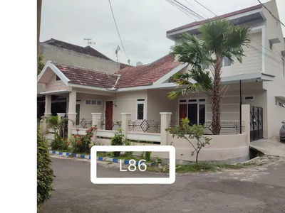 Rumah 2 Lantai Siap Huni Dekat Kampus Brawijaya Kota Malang