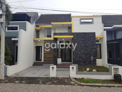 Rumah Bagus di Perumahan Daerah Singosari Malang GMK02581