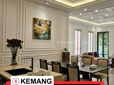 Rumah Strategis di Kemang Jakarta Selatan