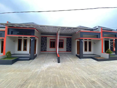 Rumah cantik dengan taman belakang tanpa DP