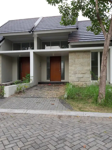Rumah CITRALAND Bangunan BARU Siap Huni NORTHWEST PARK Surabaya Barat