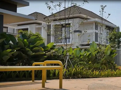 Rumah dengan view danau,mendapatkan ide kreatif di Esyana Bandung | A