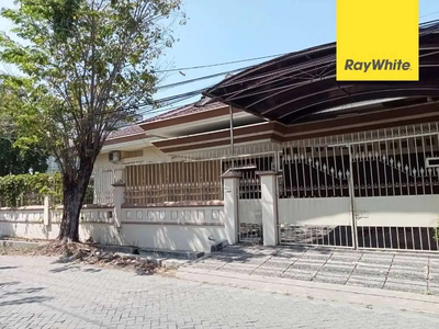 Rumah di Raya Darmo Permai Timur Dukuh Pakis Surabaya