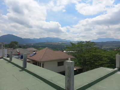 Rumah Dijual Pemandangan Gunung ada Kolam Renang Sentul City Bogor