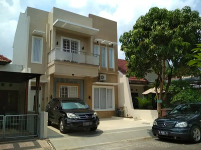 rumah graha estetika banyumanik, dekat undip