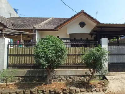 Rumah Lokasi Bagus Deket Griya Arcamanik Endah Akses Lebar Kota BDG