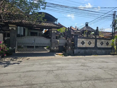 RUMAH Luas 3 ARE di GATSU Timur Kota Denpasar dekat Sanur
