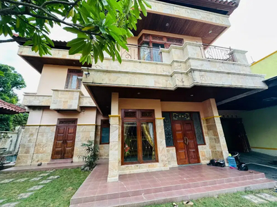 Rumah mewah di kawasan jln ciung Wanara Renon Denpasar bali