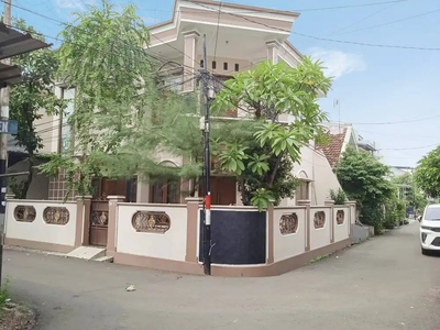 Rumah Mewah Hoek 160 m2 di Kayu Putih Rawamangun Jakarta Timur
