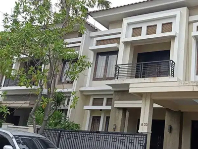 Rumah Murah Siap Huni Central Park A Yani Surabaya