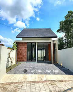 RUMAH SIAP BANGUN MINIMALIS MODERN DI WEDOMARTANI DEKAT TAJEM