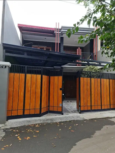 Rumah Siap Huni Semi Furnished Murah Di Kembangan Jakarta Barat