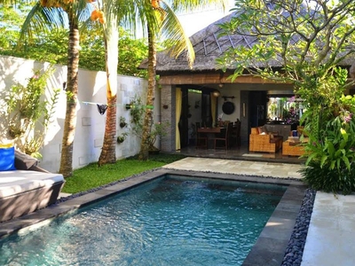 Dijual 2 Unit Villa Bergaya Balinese Full View Sawah Dan Matahari Terbenam