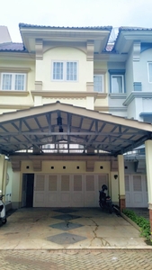 Dijual Cepat Rumah 3,5 lantai Siap Huni, terawat di Perum Vila Jatibening Pondok Gede, Bekasi