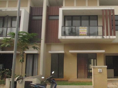 Dijual Dijual Rumah Laverde Lunaire Serpong, BSD, Boulevard, Deka