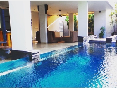 Jual Luxury Villa 2 Kamar Tidur Di Kerobokan, Fully Furnished