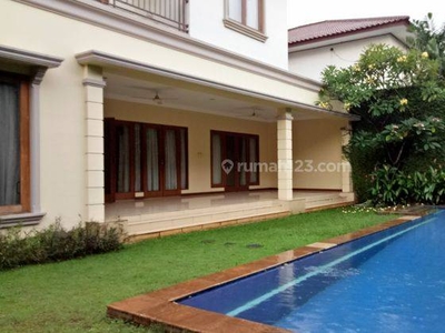 Luxury house in Cipete area ready