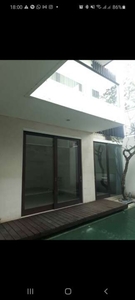 Nego, Villa Modern Minimalis Di Kerobokan, 3 Kmr Tidur Akses Jalan 6 Meter