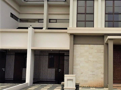 Dijual Rumah bagus dalam cluster nyaman Suvarna Padi - RWCG/2021/