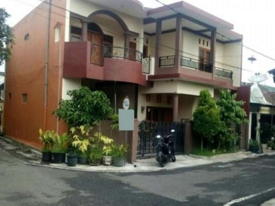 Rumah Bagus Nyaman Dijual Di Perumahan Sulfat Malang Gmk01915