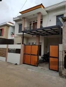 Rumah Baru 2 Lantai Murah Siap Huni Ratna Jatibening Akses MRT Caman