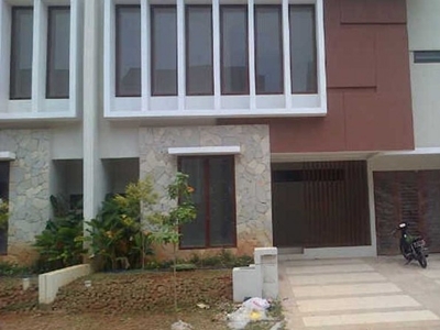 Dijual Rumah Brand New ,Minimalis Dalam Cluster Terbaru Bintaro S