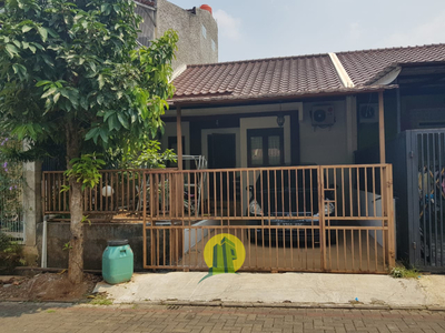 Rumah Cluster Pinggir Jalan Raya di Bojongsari,Depok