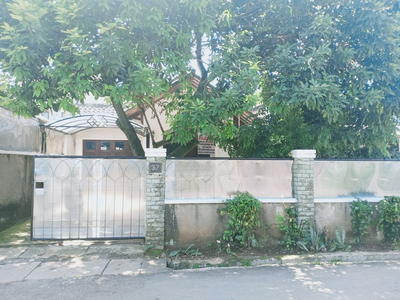 Rumah Dijual di Cirendeu Tangerang Selatan Dekat MRT Lebak Bulus, RS Hermina Ciputat, UIN Syarif Hidayatullah