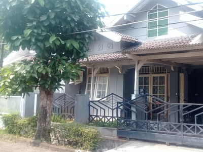 Dijual Rumah siap huni ,lokasi ok Di Bintaro Jaya 5.
