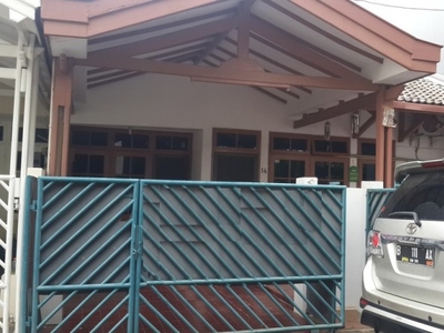 Rumah Tua Standard di Kelapa Nias Kelapa Gading Jakarta Utara