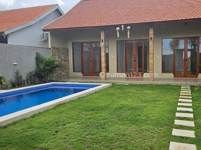 Villa baru cantik, bersih view sawah dekat Canggu