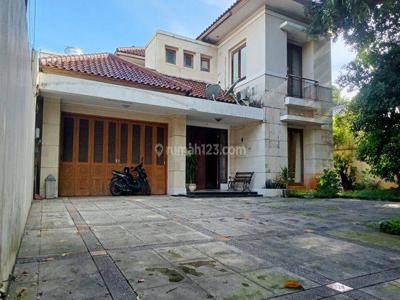 Spacious 2 Storey House With 3 Bedrooms Suitable For Office At Duren Tiga Area