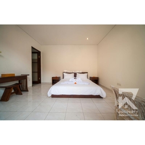 Cozy 3 Bedroom Dijual Villa with Pool in Sanur Bali for Rent Yearly - Denapsar Bali