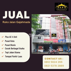 Dijual Ruko 3 Lantai 4KT 3KM Jalan Utama Gajahmada - Kota Pontianak