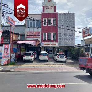 Dijual Ruko 3 Lantai, Jl. Pahlawan Revolusi, Duren Sawit - Jakarta Timur