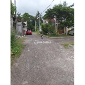 Dijual Tanah Hanya 1 Kavling Luas 123m2 dalam Perumahan di Godean - Sleman