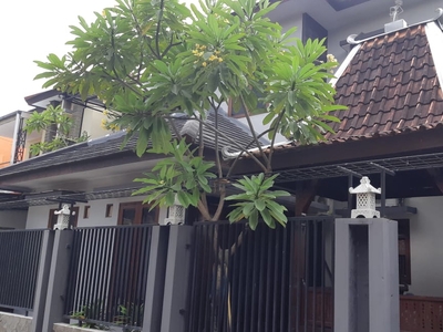 Disewakan Rumah 2 Lantai Cocok Untuk Homestay Lokasi Rejowinangun Kotagede