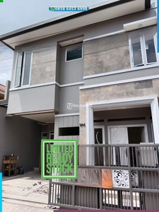 Harga Top Rumah Baru 2 Lantai Di Jalan Kalijati Antapani - Bandung Kota