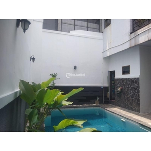 Jual Rumah Asri Tipe 320/206 4KT 3KM Ada Kolam Renang, Strategis di Jalan Mampang Prapatan X No. 24C - Jakarta Selatan