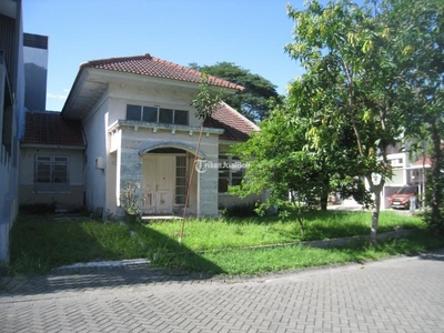 Jual Rumah Hitung Tanah Luas 340m2 di Lokasi Bagus di Citraland Villa Taman Telaga - Surabaya Jawa Timur