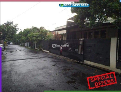 Rumah Arcamanik 2 Muka LT424 LB500 Pusat Usaha Arcamanik Endah Dkt Sport Jabar - Bandung
