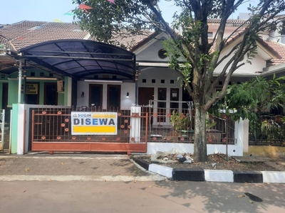 Rumah Disewakan 1,5 Lantai di Antapani Jl Tanjung Sari Asri Harga 45 Juta - Bandung