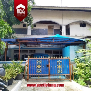 Dijual Rumah 2 Lantai LT 209 m2 Jalan Kayu Putih Pulo Gadung - Jakarta Timu